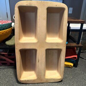 Pampered Chef Family Heritage 4 Loaf Stoneware